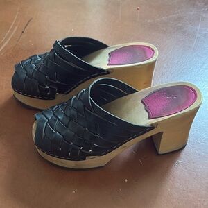 Swedish Hasbeens Black Leather Clogs
